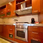 Dadu 150 Apartment *