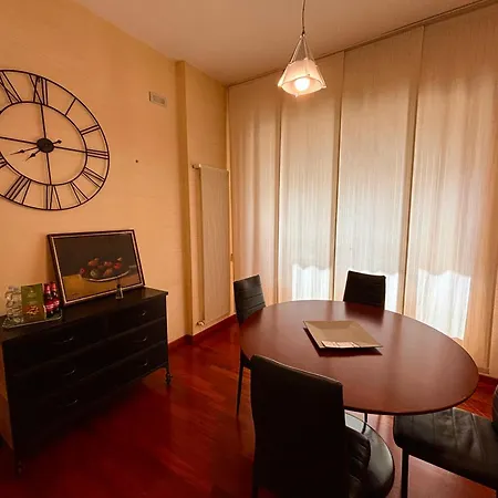 Dadu 150 Apartment